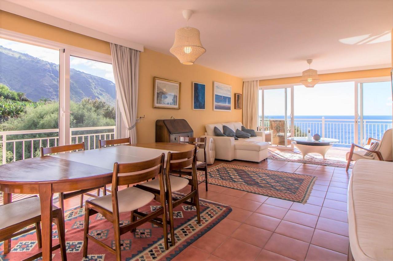 Villa In Protected Space In Front Of The Sea Los Realejos Luaran gambar